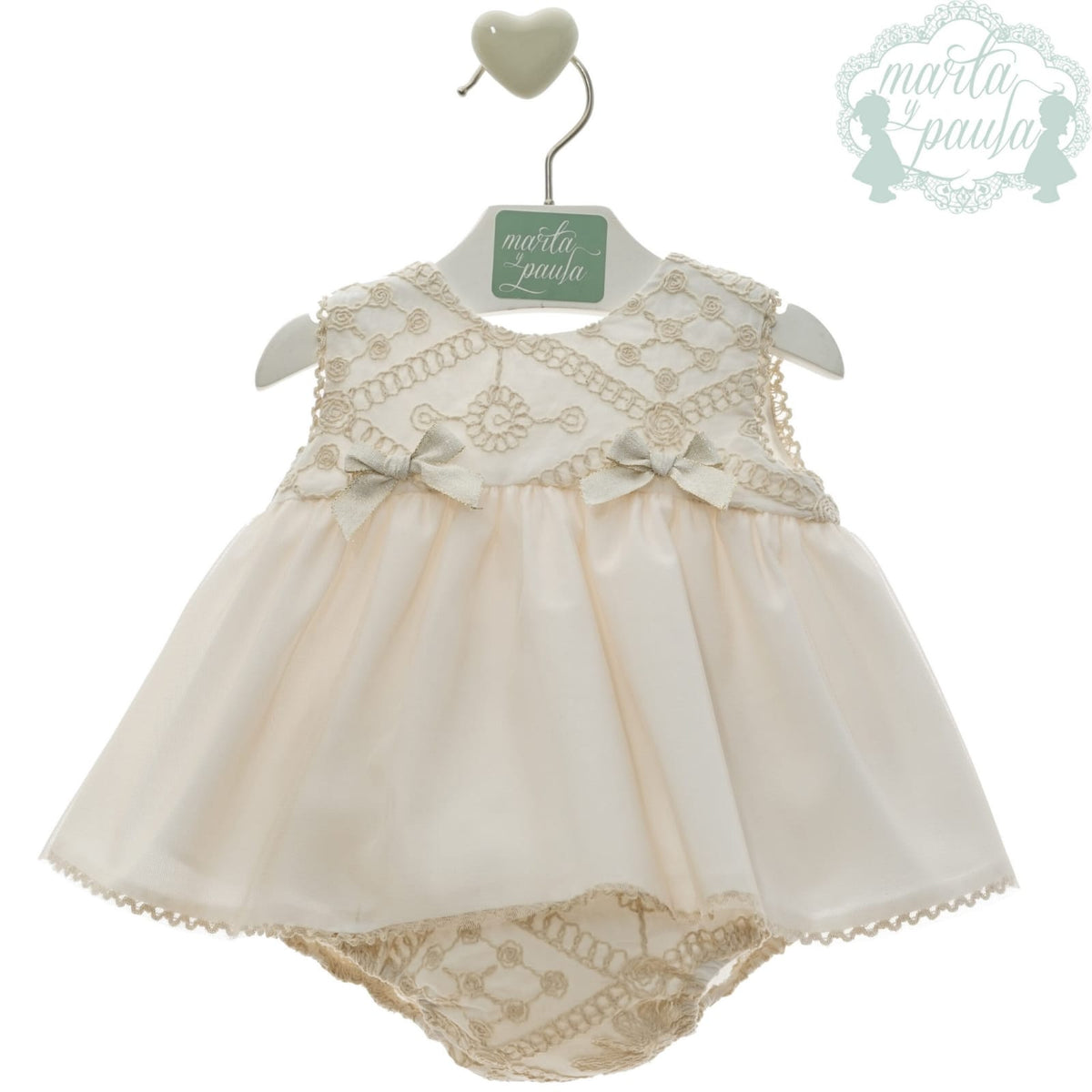 JESUSIN NIÑA FAMILIA CIBELES