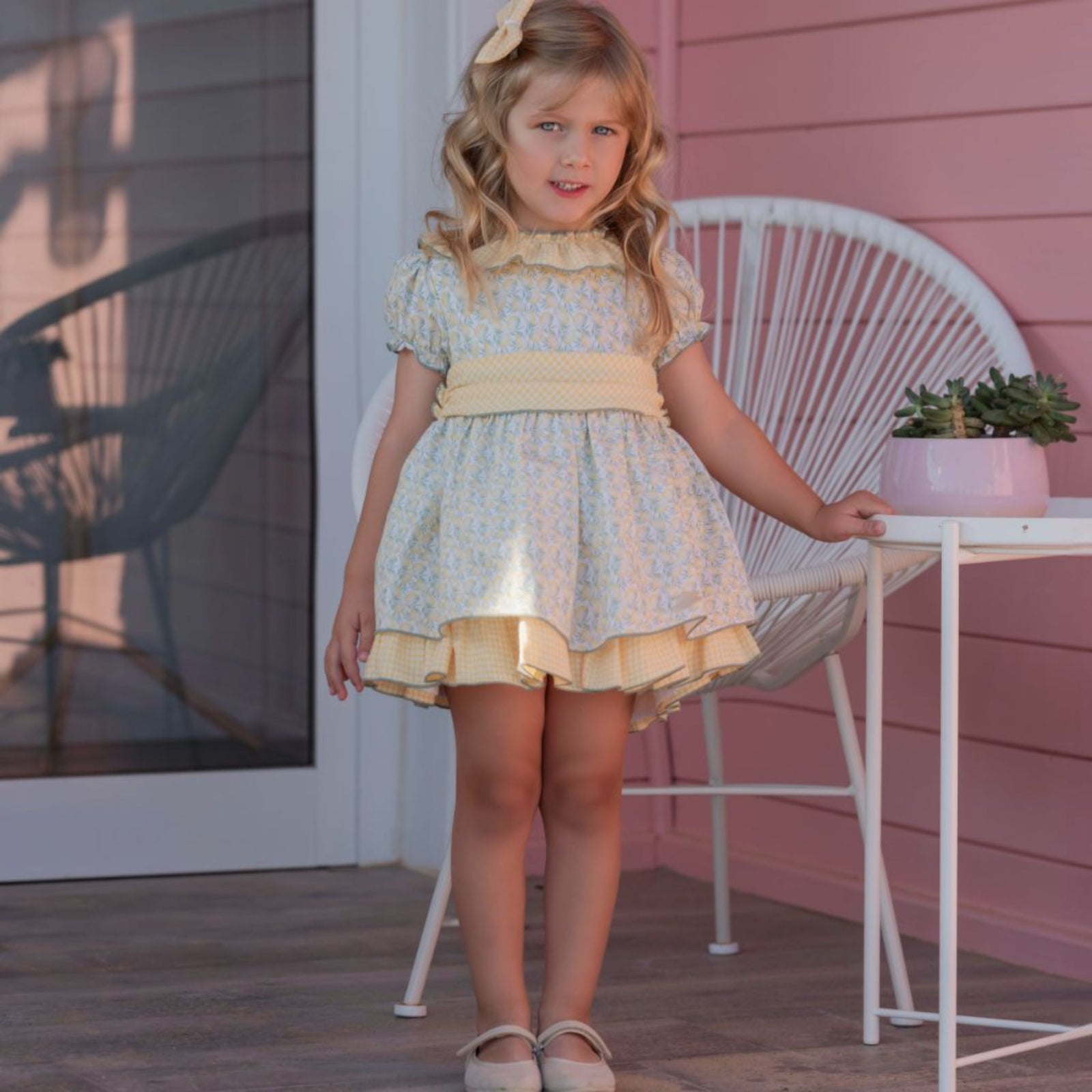 VESTIDO INFANTIL AMARILLO PIÑAS