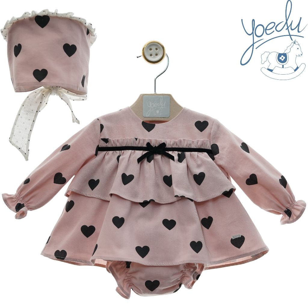 JESUSIN BEBE NINA MANGA LARGA ROSA CORAZONES CON BRAGUITA Y CAPOTA FAMILIA ESTELA - Menta Moda Infantil